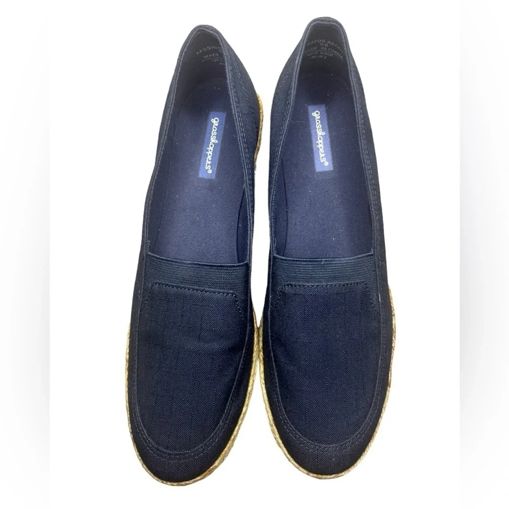 Grasshoppers Quinn slip on Espadrille, EUC navy blue, size 9S